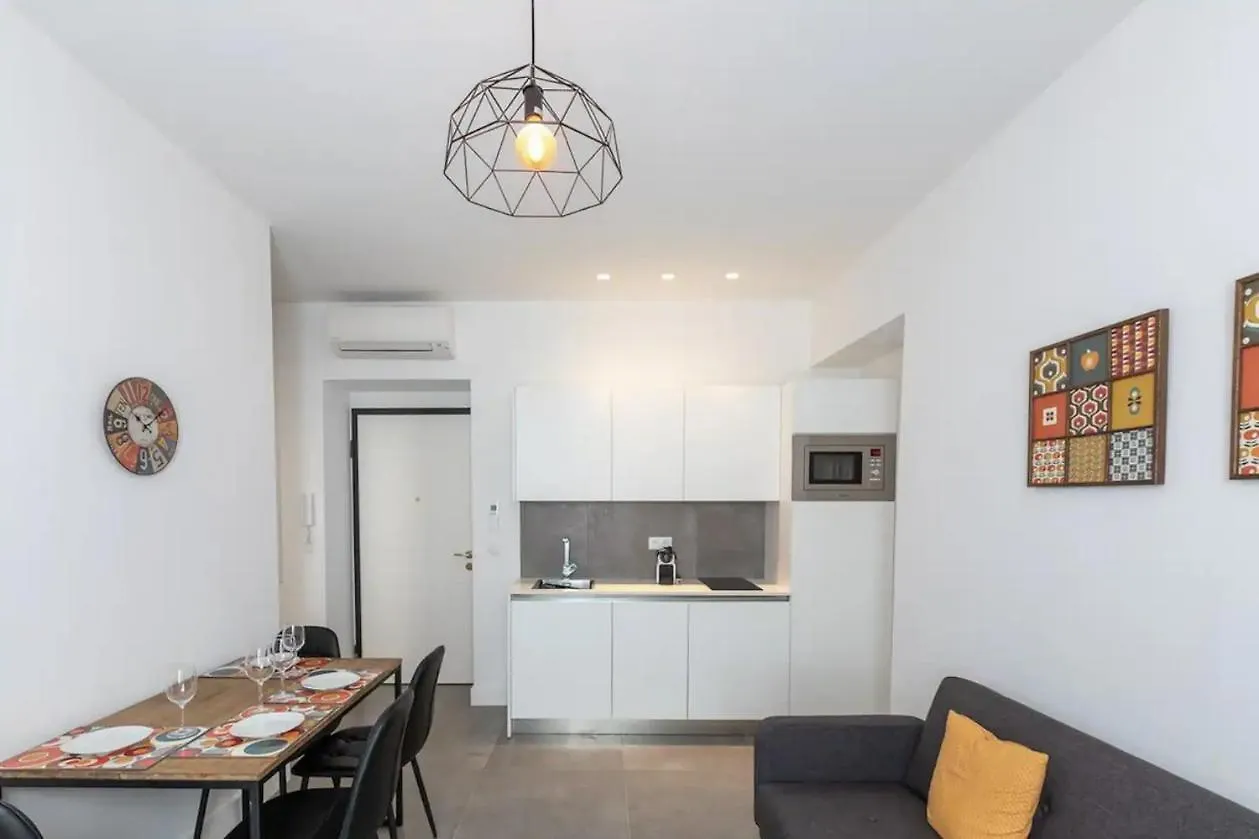 Superbe F1 Au Coeur Du Carre D'Or Terrasse/Clim Apartment Nice